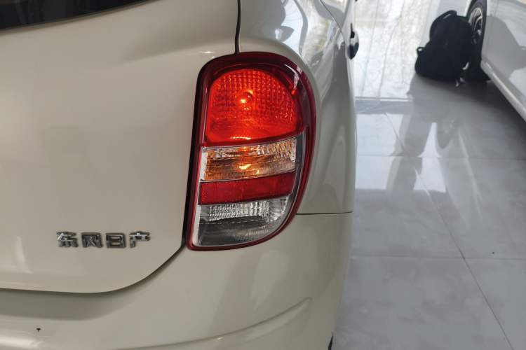 Used Nissan March 2010 1.5L Automatic Easy-Style Version