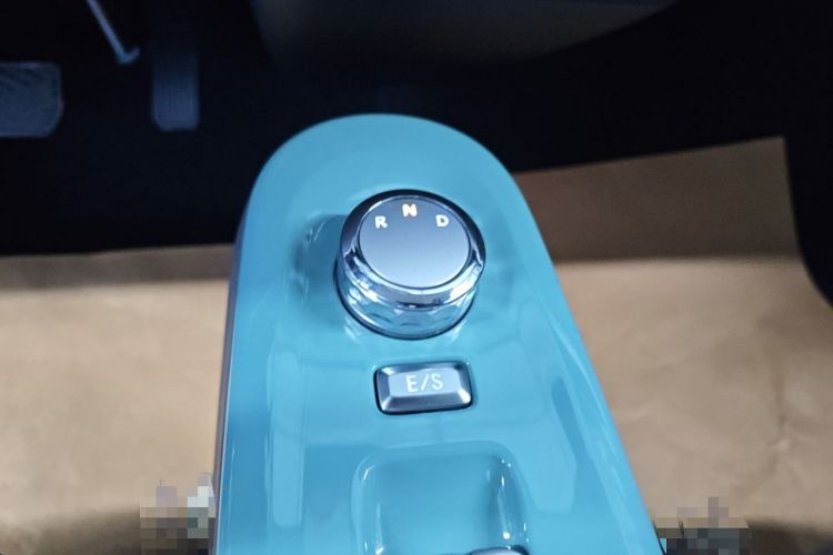 Used CHANGAN NEVO Lumin 2022 210km Sweet Edition Gear Lever