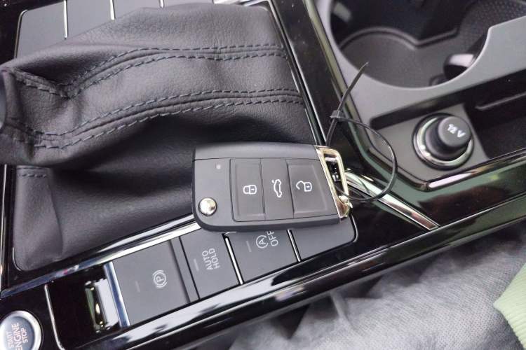 Used Volkswagen Passat 2026 Model, Outstanding 380TSI Xingkong Longteng Edition