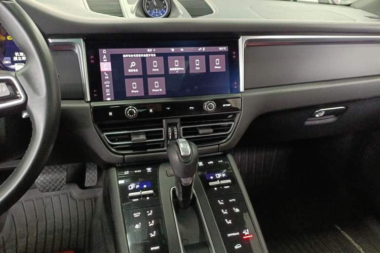 Used Porsche Macan 2023 Macan 2.0T
