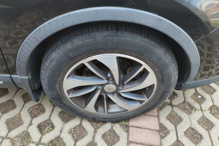 Used Baojun 560 2015 1.8L manual luxury version