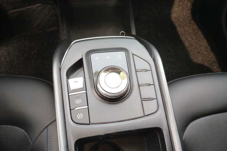 Used Geely Auto Emgrand New Energy 2022 EV Pro Ride-Hailing Version Lithium Iron Phosphate
