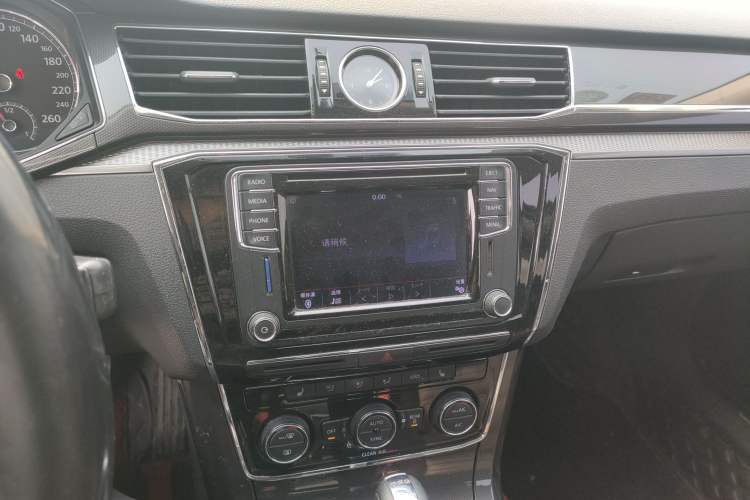 Used Volkswagen Passat 2016 330TSI DSG Prestige Edition