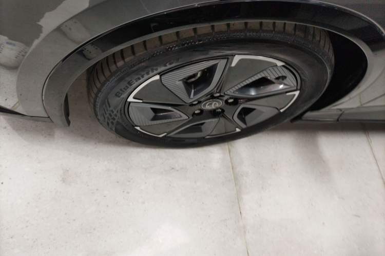 Used Toyota bZ3 2023 616 km Long-Range PRO
