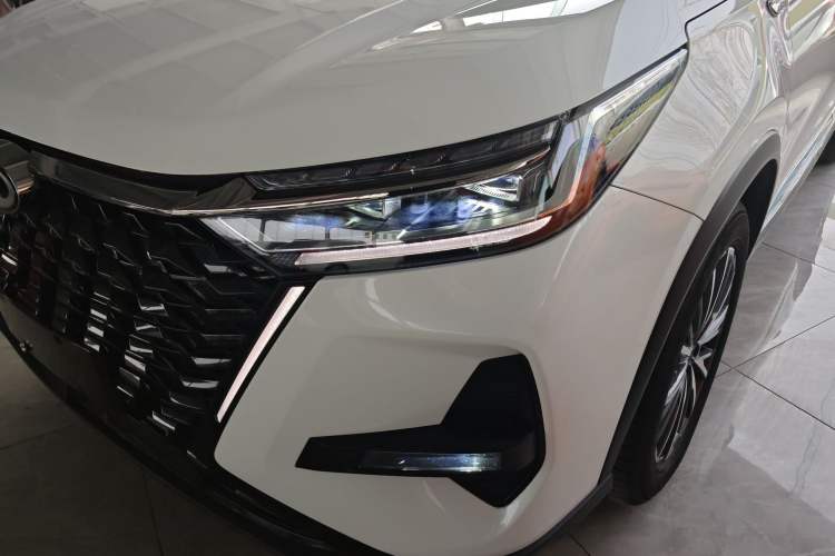 Used Chery Tiggo 8 PRO 2024 Champion Edition 290T Two-Wheel Drive Peak Version 5 Seats
