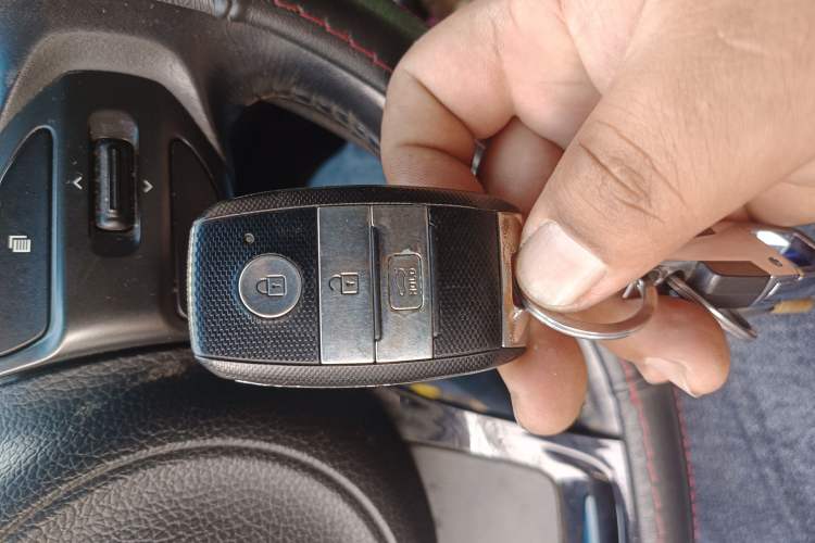 Used Kia K5 2014 2.0L Automatic LUXURY