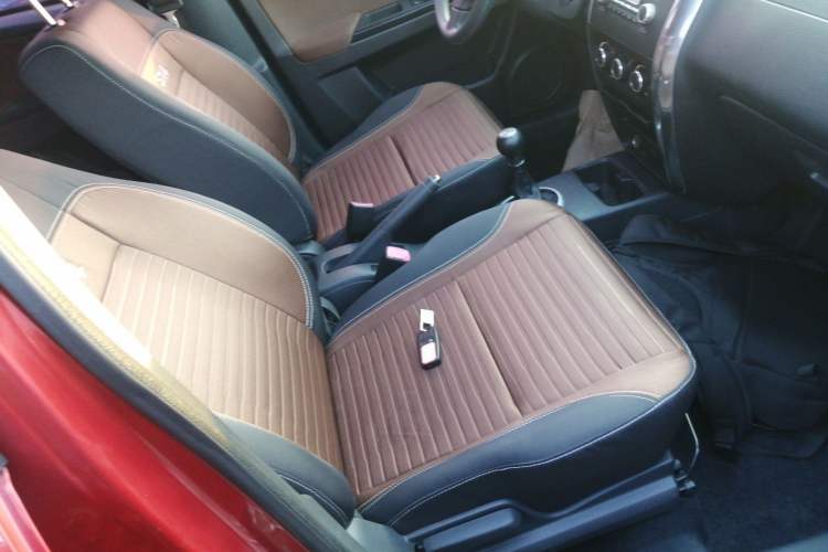 Used Suzuki SX4 2016 1.6L Manual Classic Edition
