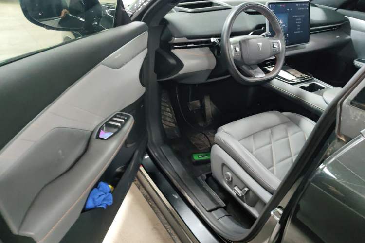 Used Deepal S05 2024 510Max Pure Electric Version Driver Seat