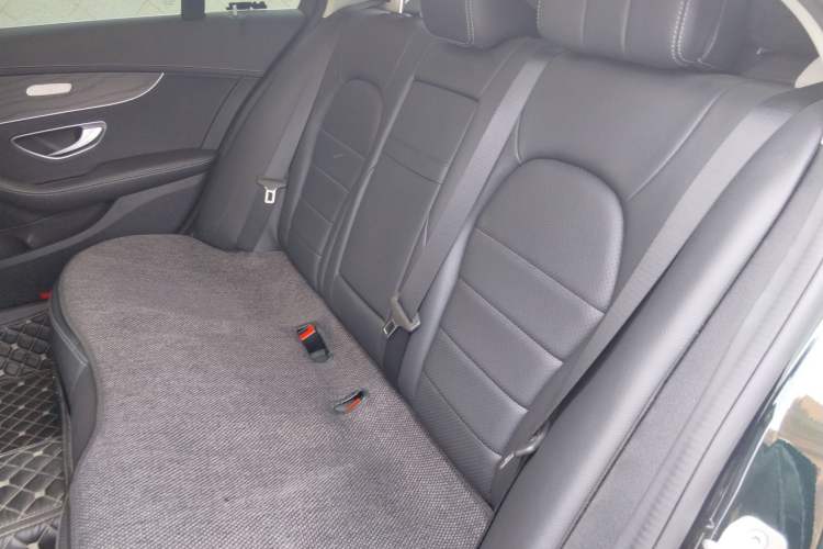 Used Mercedes-Benz C-Class 2021 C 200 L Fashion Edition Sport Version Left Rear Seat