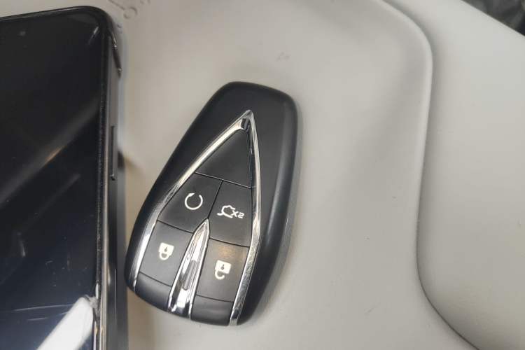 Used Changan UNI-Z 2025 1.5T Luxury Version
