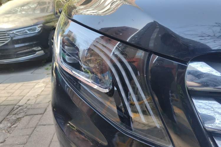 Used Mercedes-Benz Vito 2016 2.0T Business Edition Right Front Headlight