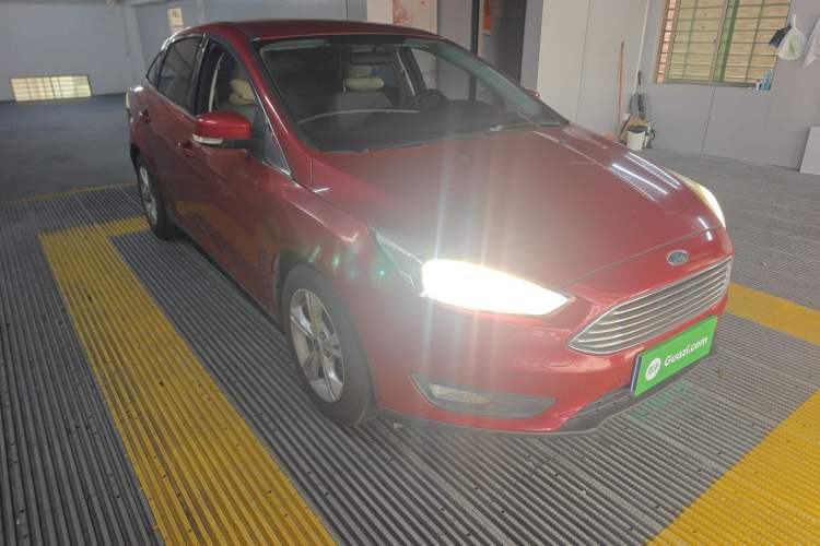 Used Ford Focus 2017 Sedan 1.6L Automatic Comfort Plus SmartDrive Edition
