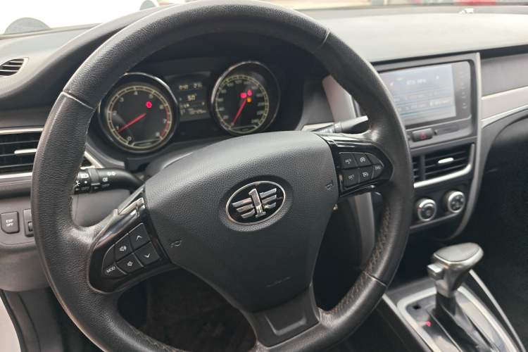 Used Bestune B30 2016 1.6L Automatic Premium Edition
