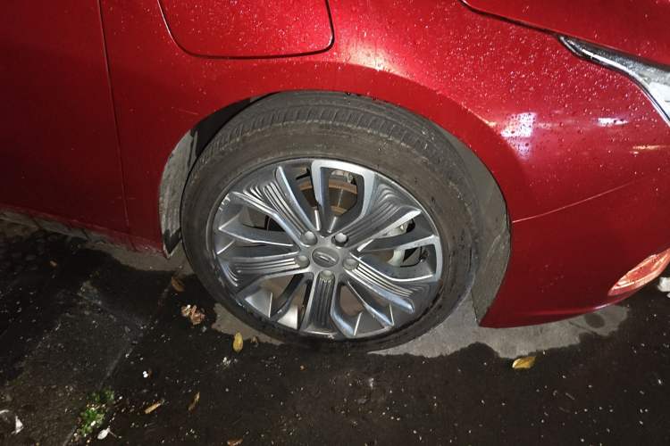 Used Geometry A 2019 High-Value Standard Range Cube Edition
