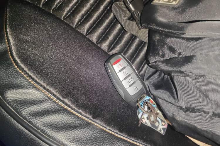 Used Haval M6 2019 1.5T Manual Two-Wheel Drive Urban Version China VI Standard Vehicle Key