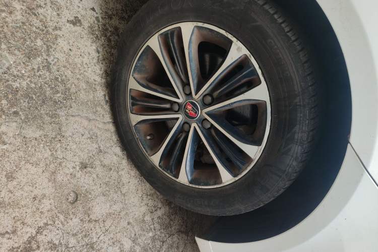 Used Roewe i6 New Energy 2019 PLUS 50T 4G Connected Glory Luxury Edition
