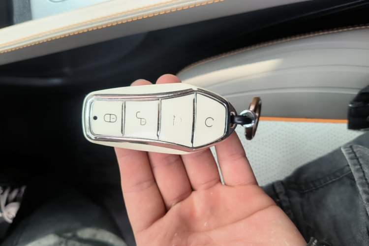 Used BYD Yuan PLUS 2023 Champion Edition 430KM Superior Model Vehicle Key