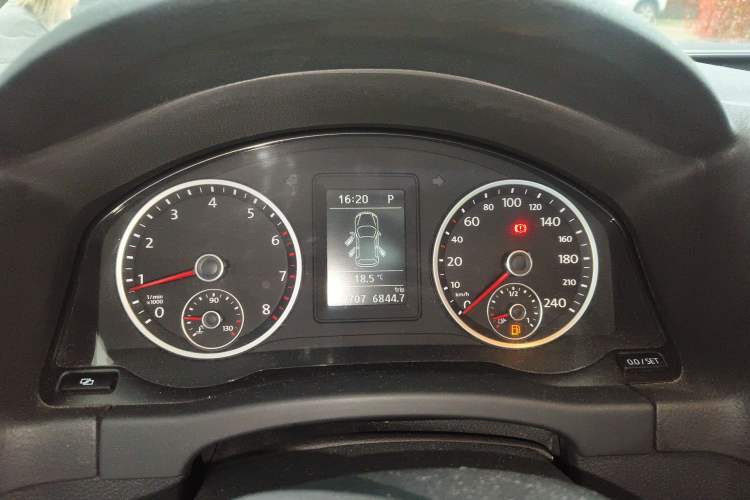 Used Volkswagen Tiguan 2010 2.0 TSI Automatic All-Wheel Drive Flagship Navigation Edition
