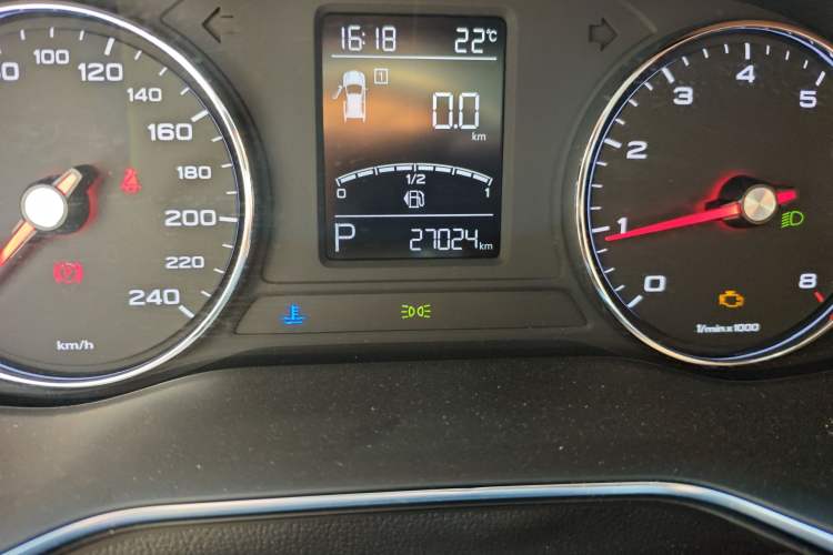 Used Roewe RX8 2019 30T Two-Wheel Drive Supreme Flagship Edition