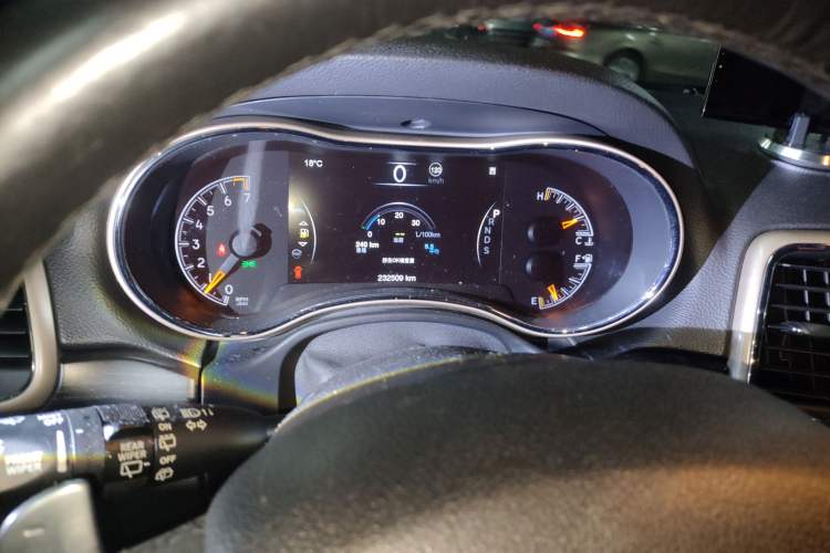 Used Jeep Grand Cherokee 2014 3.0L Comfort Navigation Edition
