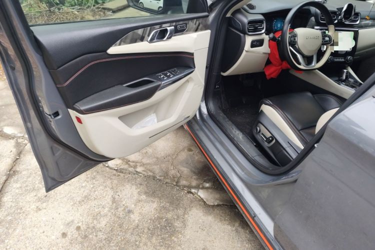 Used Lynk & Co 02 2018 1.5T DCT Two-Wheel Drive Zhaopu Version China V Standard