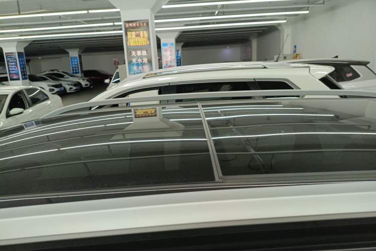 Used Volkswagen Tharu 2024 300TSI Two-Wheel-Drive Full Moon Edition Roof