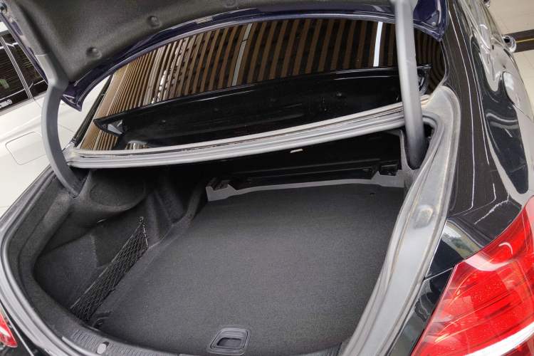 Used Mercedes-Benz E-Class 2019 E 200 L Sport Edition