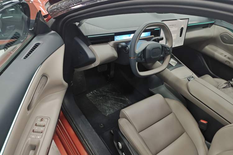 Used Lynk & Co Z10 2025 95 kWh 702 km All-Wheel Drive Intelligent Driving Ultra