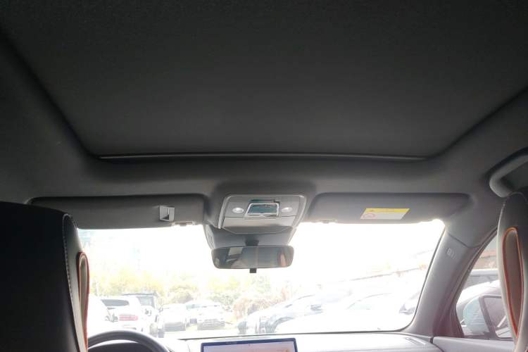 Used BYD Song PLUS New Energy 2023 Champion Edition EV 520KM Prestige Model
