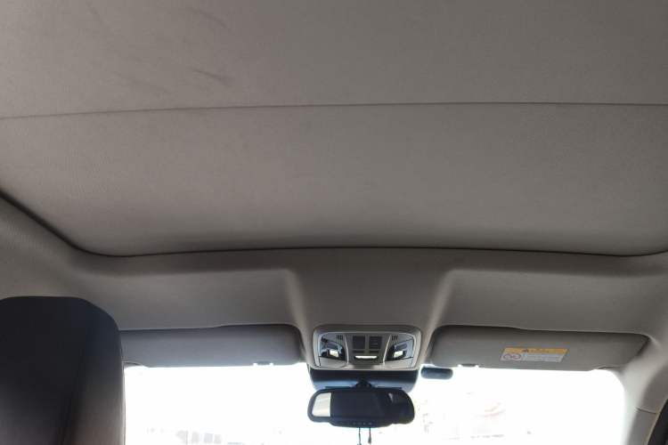 Used Wey VV5 2017 2.0T Ultra-Luxury Version
