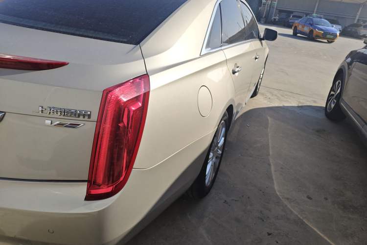 Used Cadillac XTS 2014 28T Luxury Model
