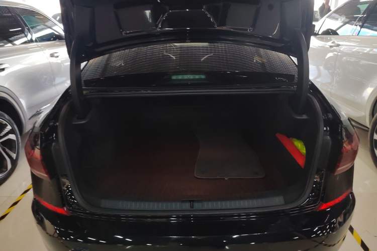 Used Volkswagen Passat 2024 380TSI Starry Elite Edition Trunk