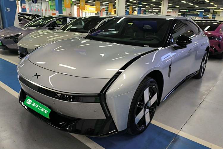 Used XPeng P7 2025 Model—750 All-Wheel-Drive High-Performance Ultra