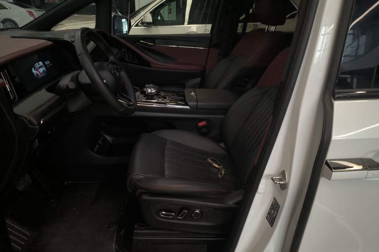 Used GAC Trumpchi M8 2023 Zongshi Series 400T Ultimate Edition
