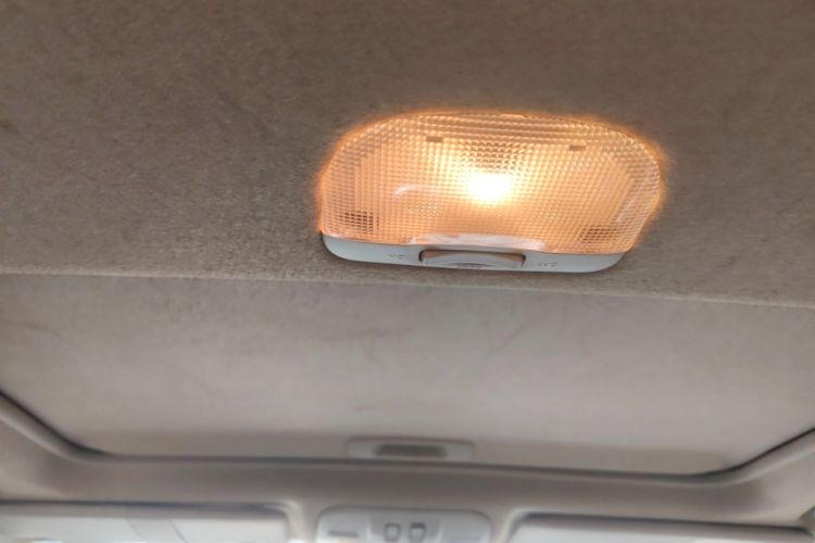 Used Subaru XV 2012 2.0i Comfort Edition
