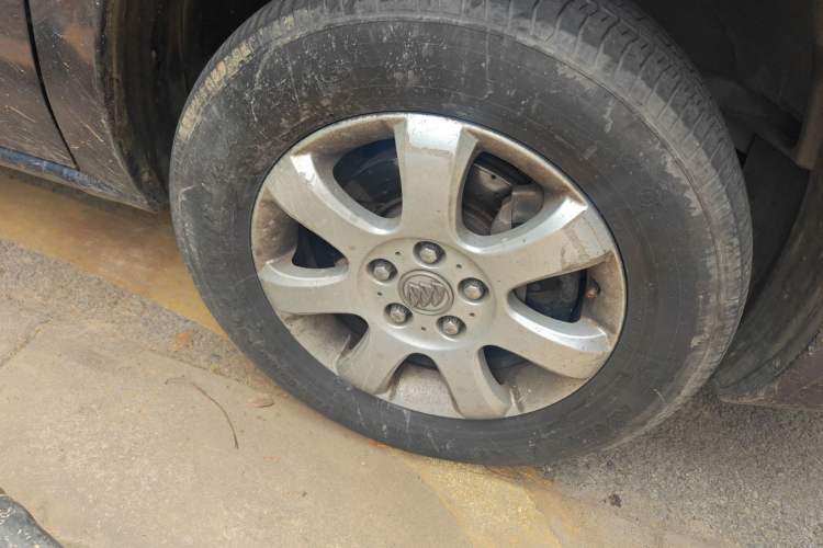 Used Buick GL8 2006 Lu Zun 3.0L CT Comfort Edition