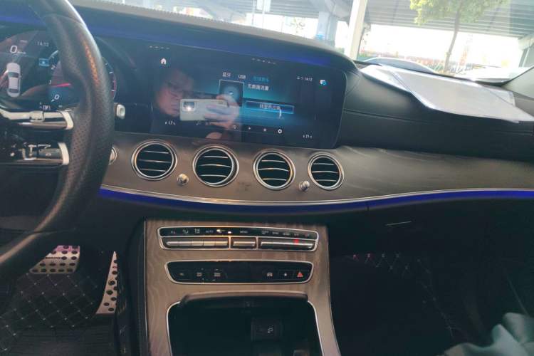 Used Mercedes-Benz E-Class 2021 E 300 L Sport Premium Edition
