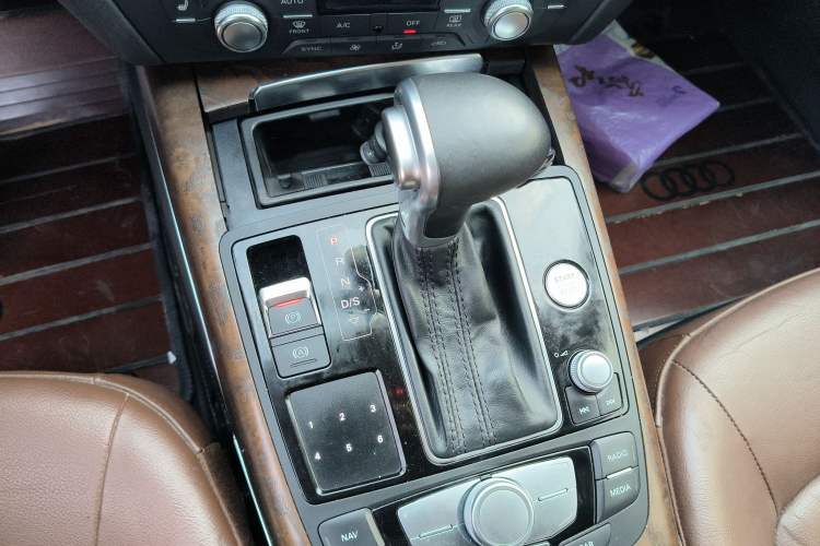 Used Audi A6L 2014 30 FSI Technology Model
