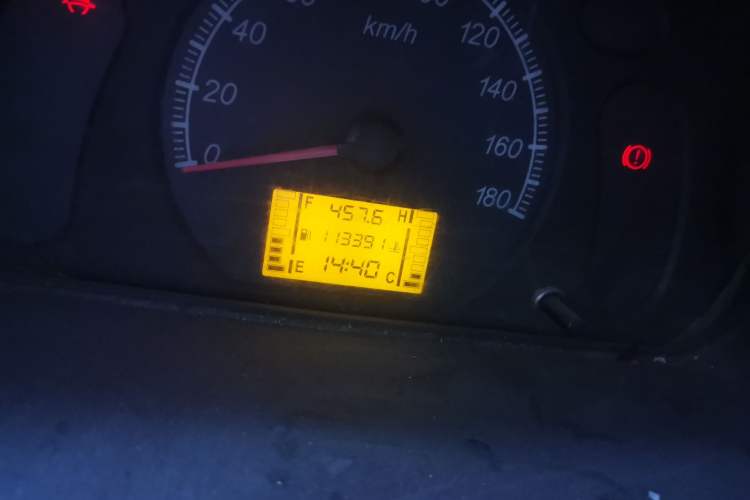 Used Wuling Zhiguang 2015 1.2L Practical LS-I Model