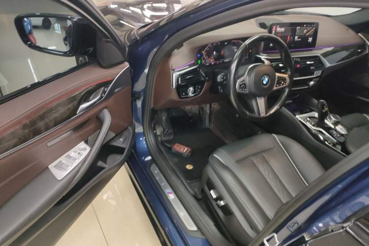 Used BMW 5 Series 2021 525Li M Sport Package
