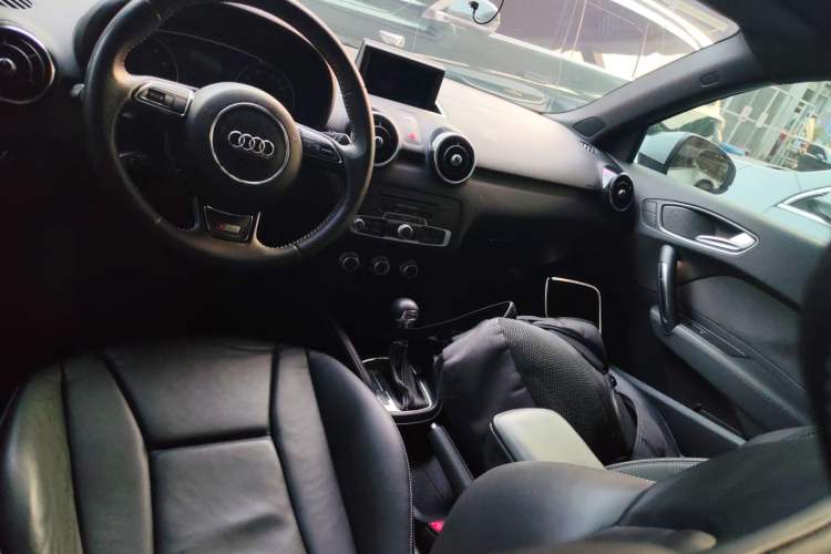Used Audi A1 2013 30 TFSI Sportback Ego plus
