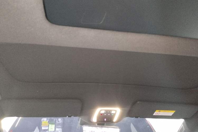 Used Nio ES8 2026 Model 6-seat Executive Luxury Edition Headliner