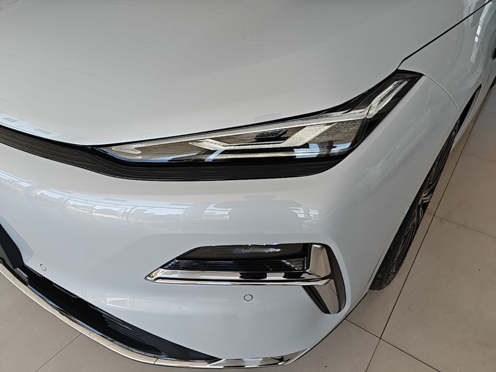 Geely Galaxy 8 2025 130km EM-P Starship Edition — снимка 8