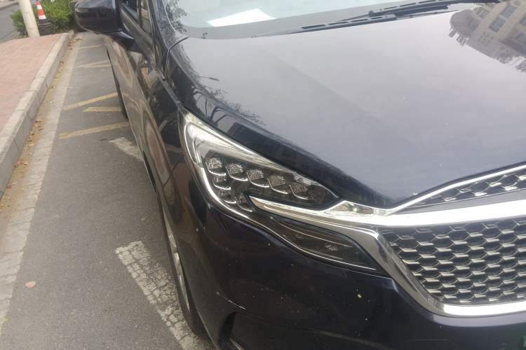 Used Buick GL8 2020 Avenir Avia Four-Seat Luxury Edition
