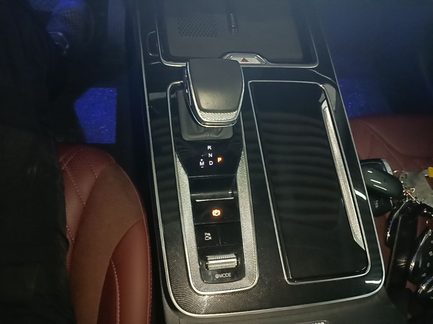 Hongqi HS5 2023 2.0T Qixiang Pro Edition — снимка 18