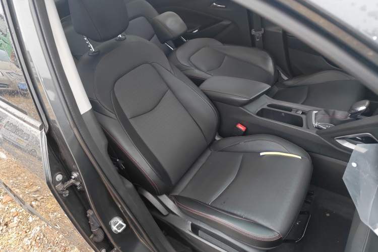 Used Chevrolet Orlando 2019 Redline 530T Automatic Enjoyment Version (5+2 Seating) China VI
