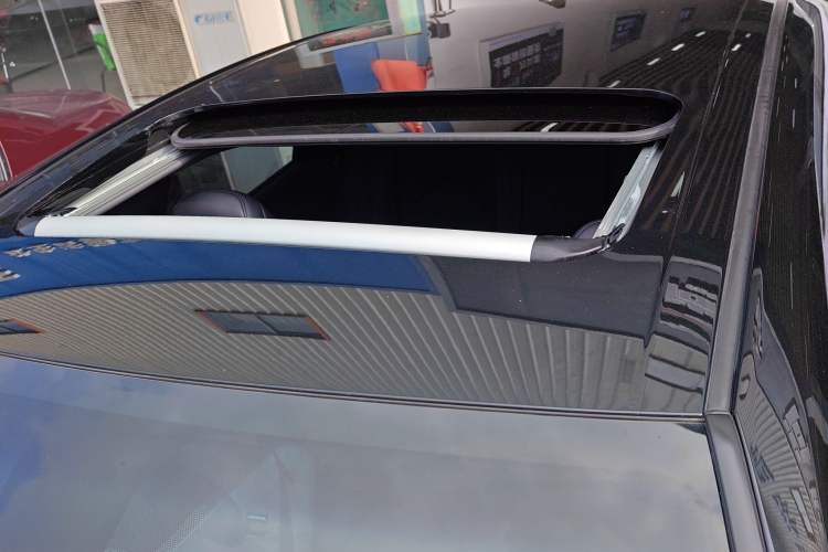 Used Toyota Avalon 2023 2.0L Luxury Edition