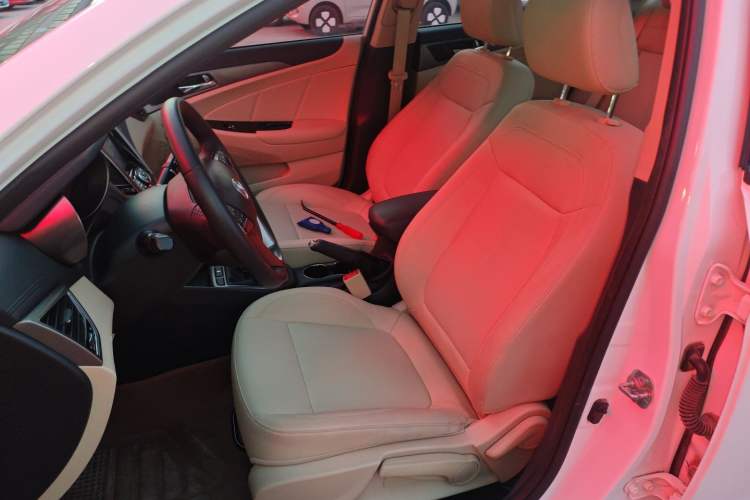 Used Changan Eado 2016 1.6L Manual Fashion Edition