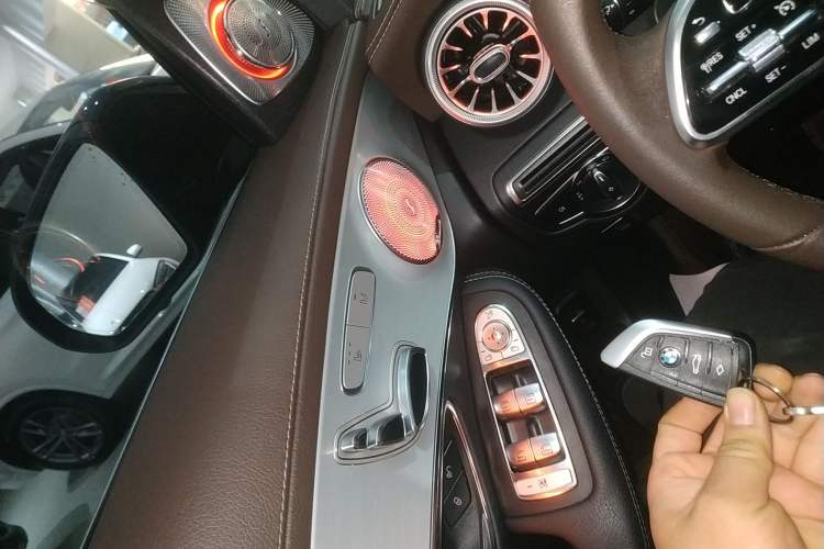 Used Mercedes-Benz GLC 2022 Refreshed GLC 260 L 4MATIC Dynamic Edition