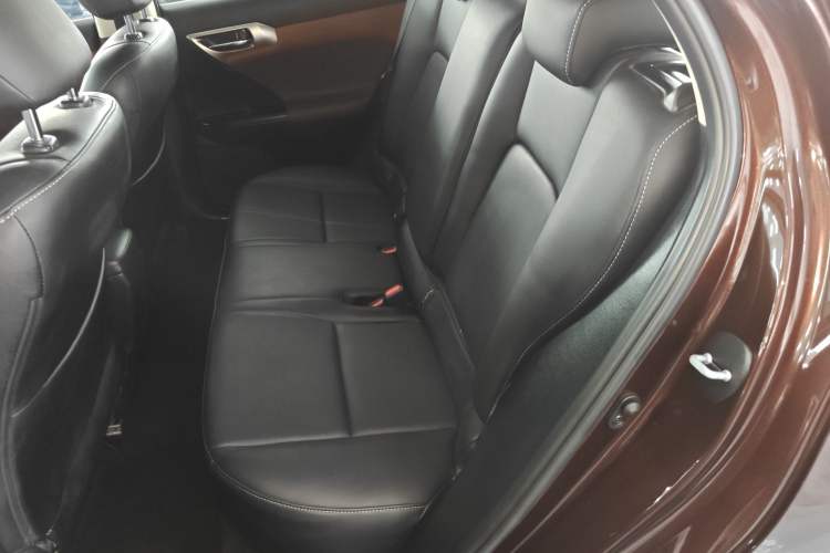 Used Lexus CT 2017 CT200h Elite Edition Monotone China VI